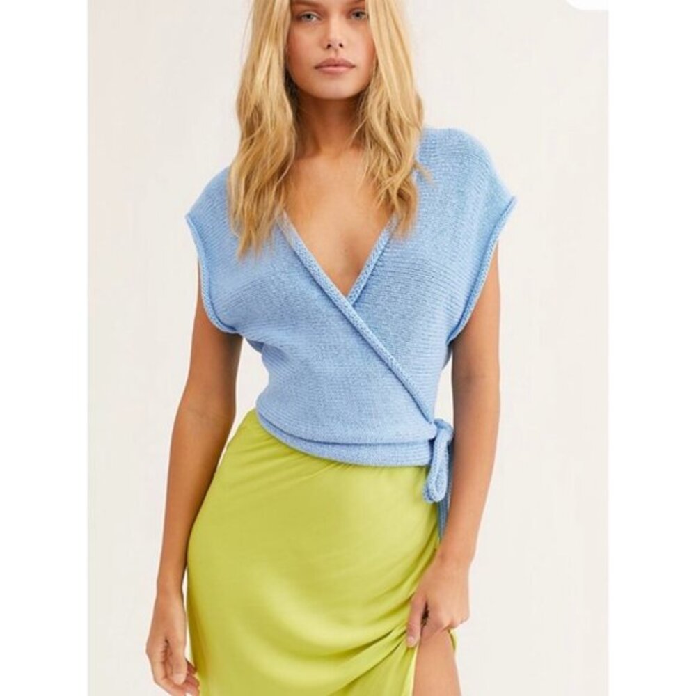 Free People Light Blue Knit Wrap Sweater Top Sleeveless Tie Waist Crossover Sz S